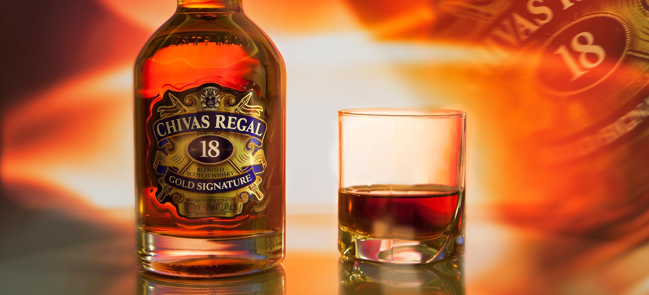 Chivas interactive presentation with game for airports Pandopad